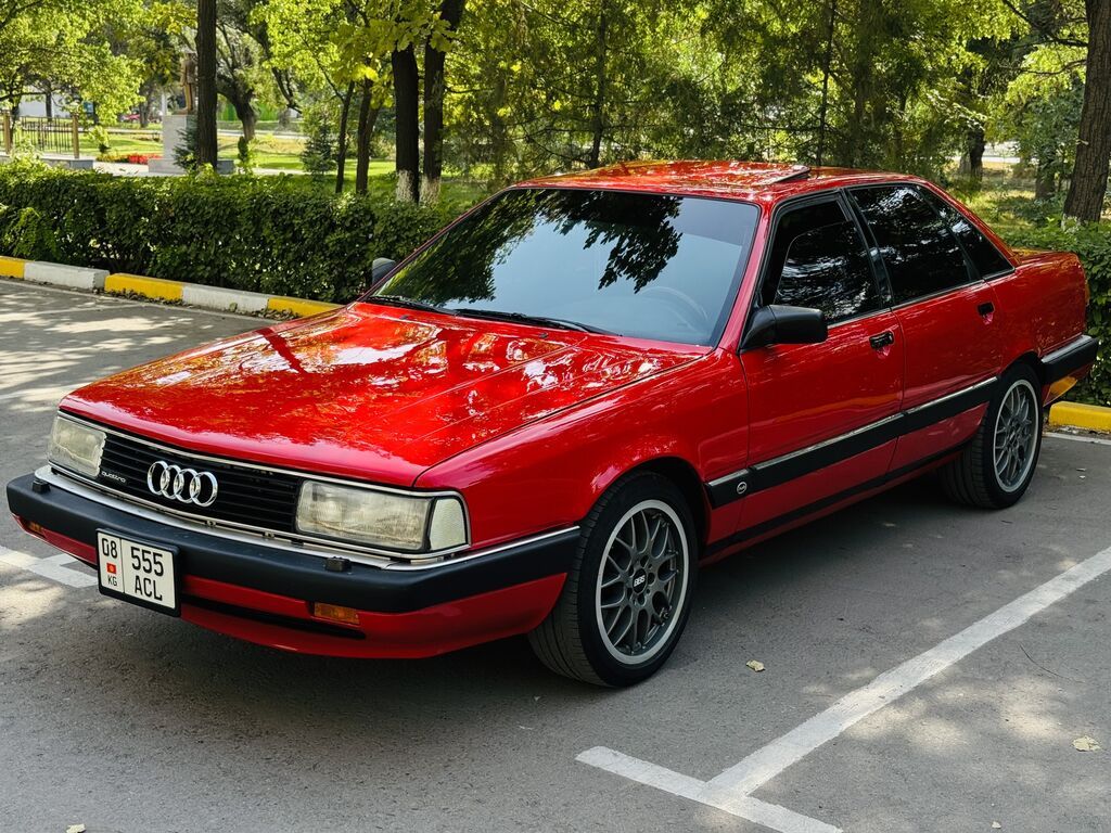 Audi 100: 1990 г., 2.6 л, Механика, Бензин, Седан: фото 2