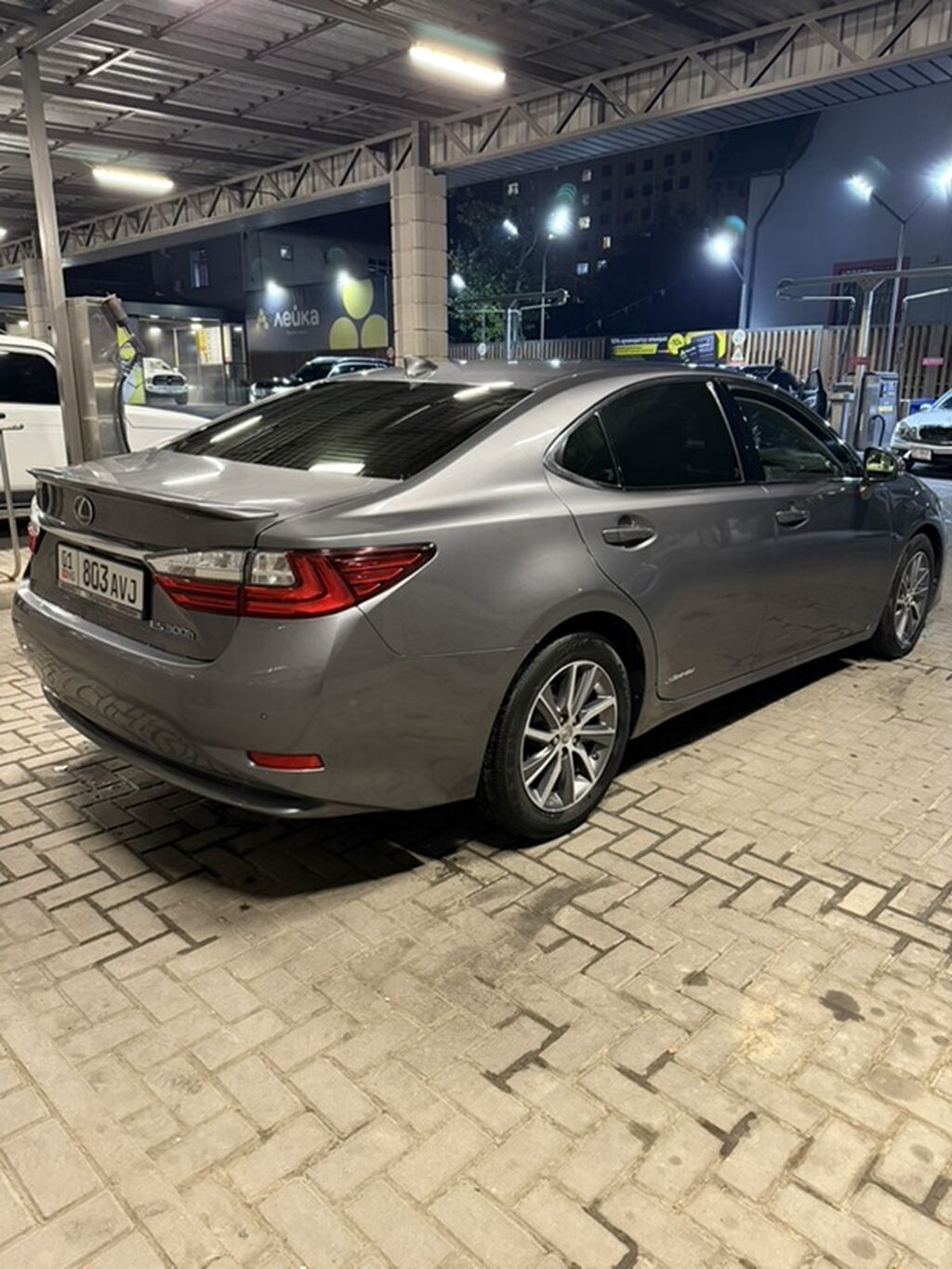 Lexus ES: 2017 г., 2.5 л, Вариатор, Гибрид, Седан: фото 4