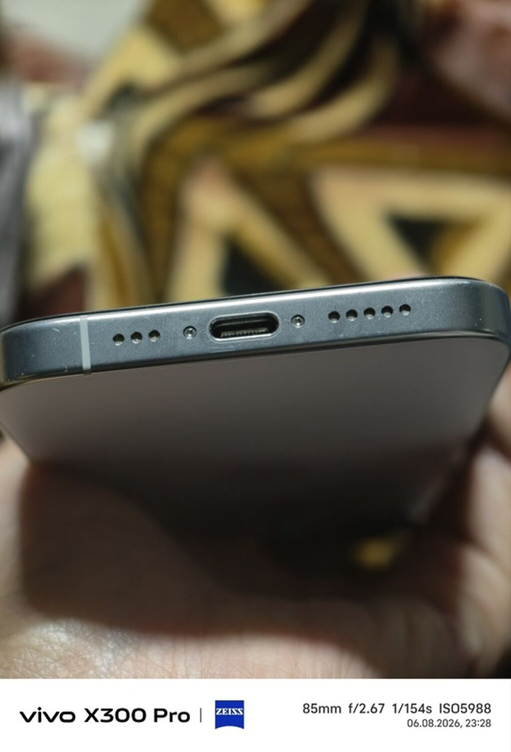 IPhone 16 Pro, 256 ГБ, цвет белый,аккумулятор 89%,состояние хорошее: фото 5