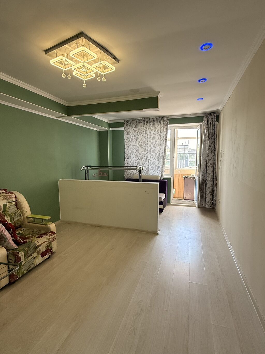 2 комнаты, 95 м², 5 мкр Элитка, 5 этаж, Евроремонт: фото 2