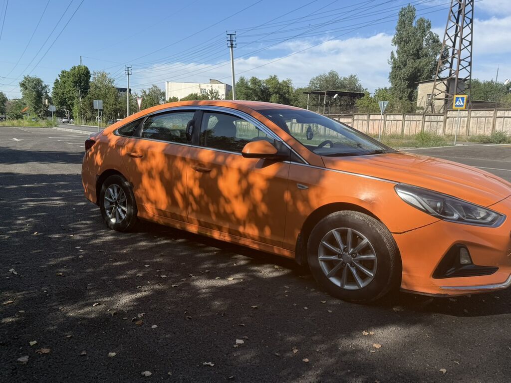 Hyundai Sonata: 2018 г., 2 л, Автомат, Газ, Седан: фото 2