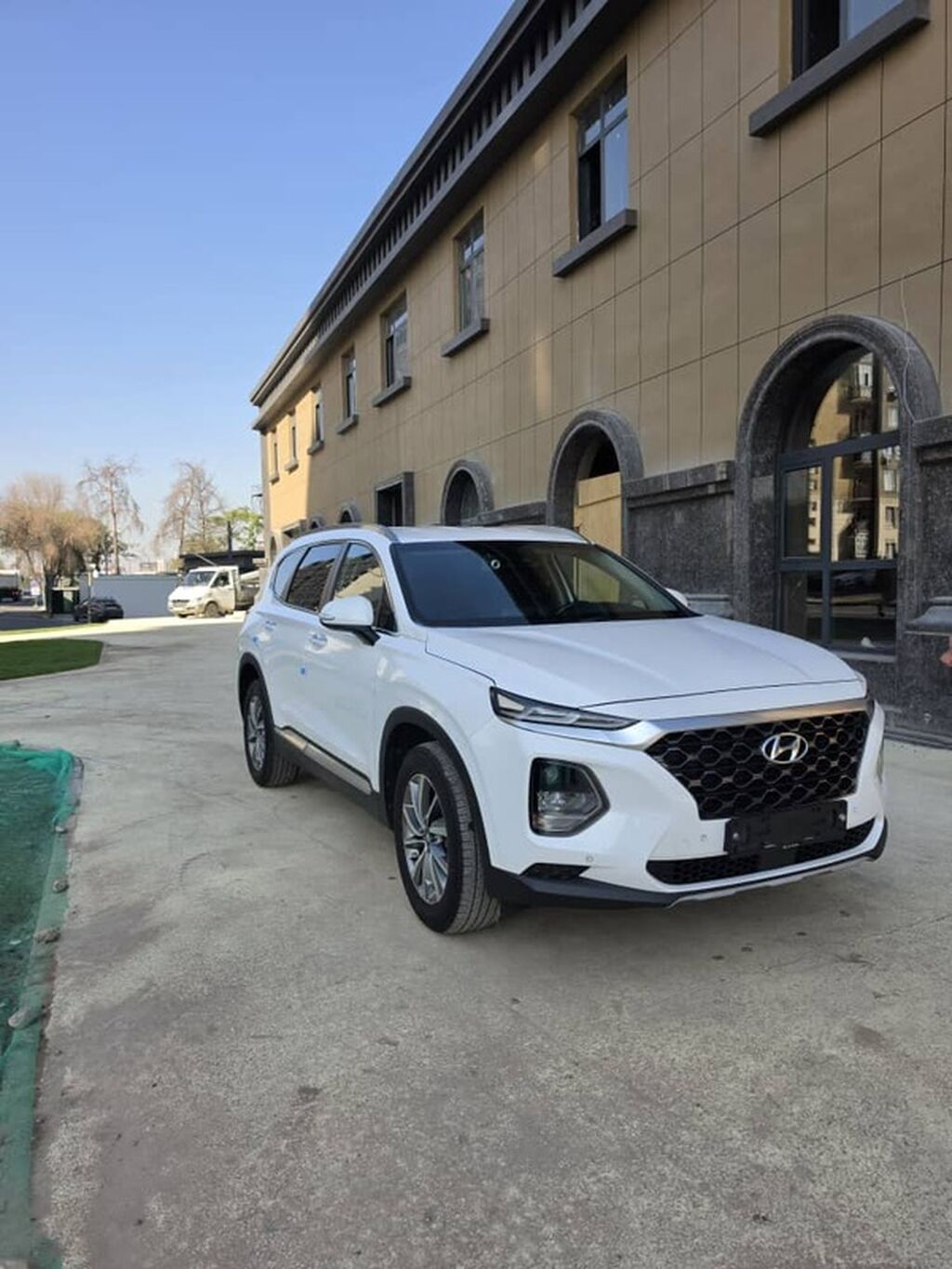 Hyundai Santa Fe: 2019 г., Кроссовер: фото 2