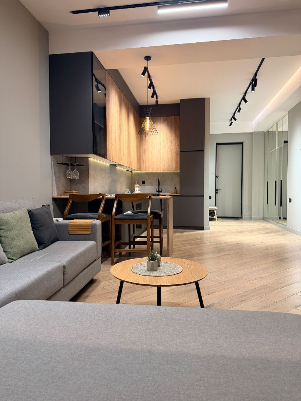 ✨ Nərimanov Rayonunda, Armoni Residence-də 2 Otaqlı Əla Təmirli Mənzil
