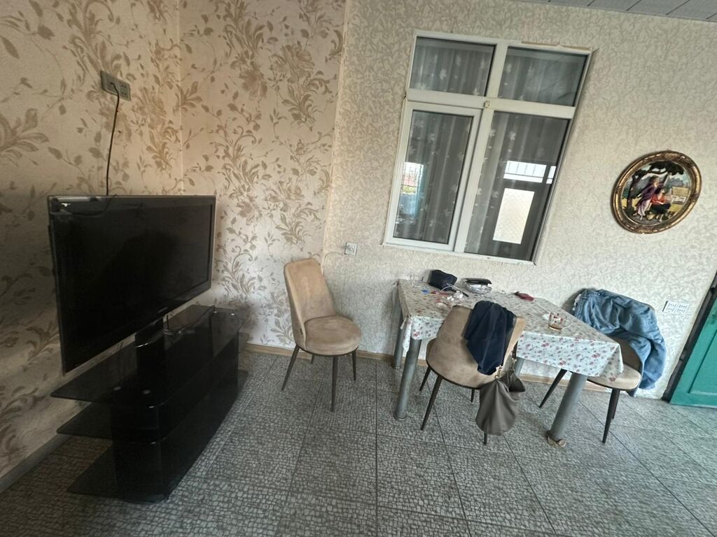 4 otaqlı, 120 kv. m, Kredit yoxdur, Orta təmir
