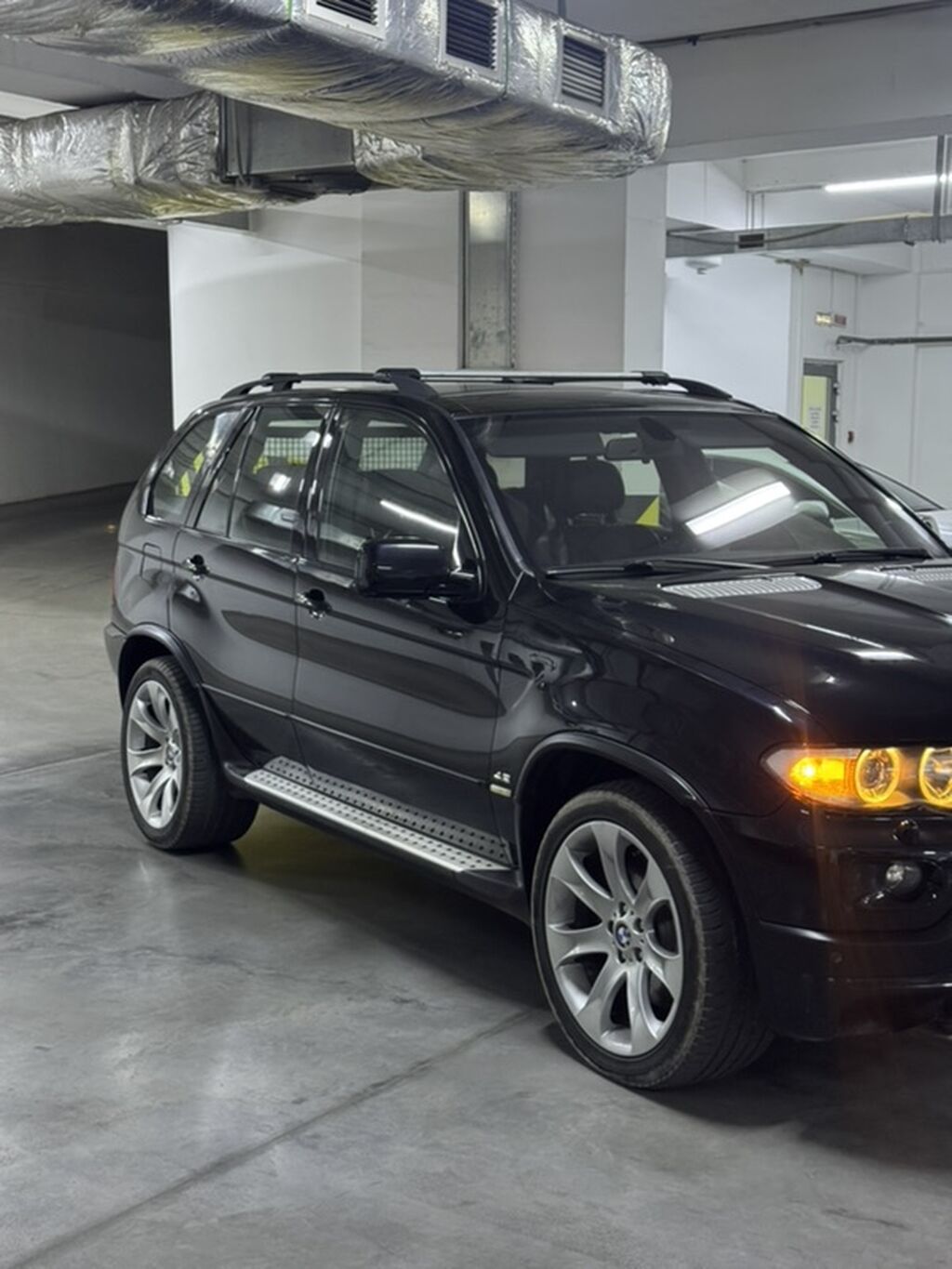 BMW X5: 2004 г., 4.8 л, Автомат, Бензин, Кроссовер: фото 2
