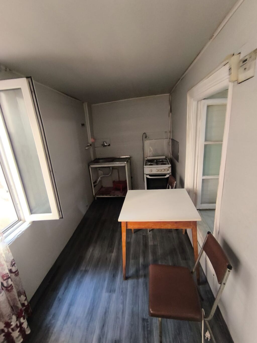 24 kv. m, 1 otaqlı