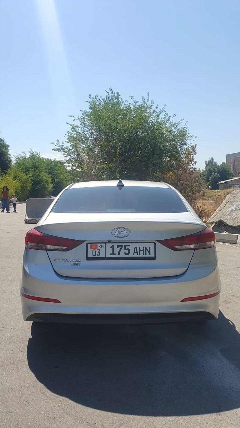 Hyundai Elantra: 2017 г., 2 л, Автомат, Бензин, Седан: фото 2