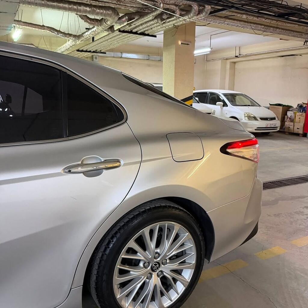 Toyota Camry: 2019 г., 2.5 л, Автомат, Бензин, Седан: фото 2