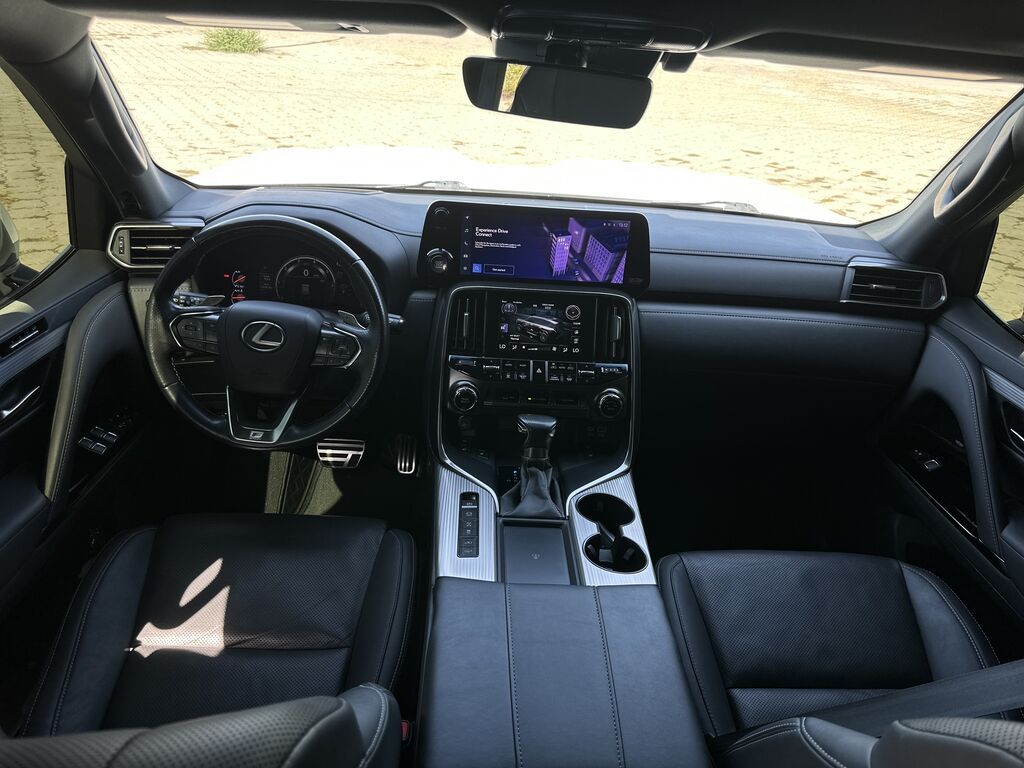 Lexus LX: 2022 г., 3.5 л, Автомат, Бензин, Внедорожник: фото 7