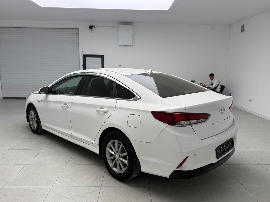 Hyundai Sonata: 2021 г., 2 л, Автомат, Газ, Седан: фото 6