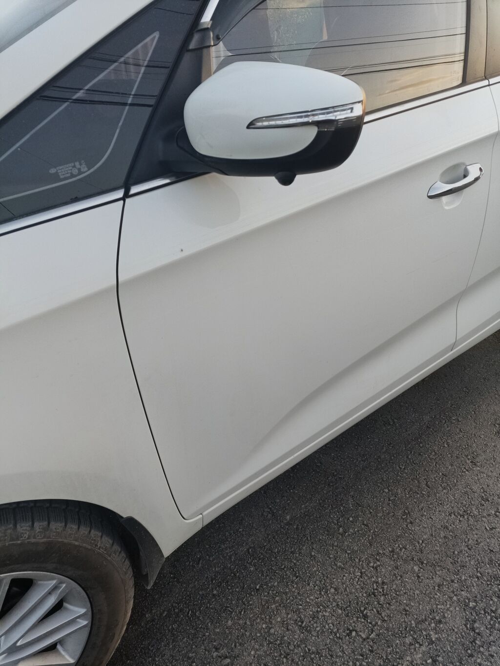 Kia Carens: 2018 г., 1.7 л, Робот, Дизель, Минивэн: фото 8