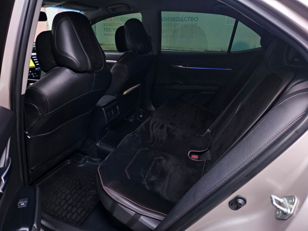 Toyota Camry: 2019 г., 2.5 л, Автомат, Гибрид, Седан: фото 8