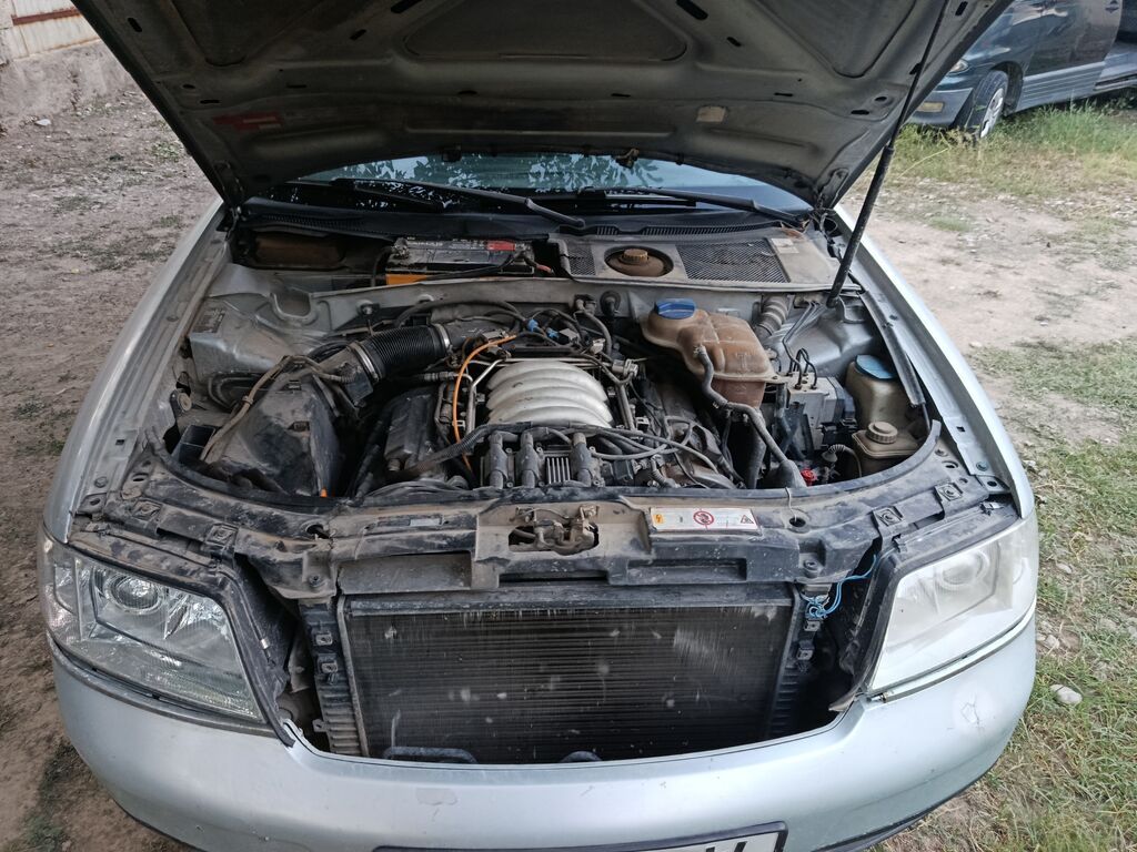 Audi A6: 1997 г., 2.4 л, Механика, Бензин, Седан