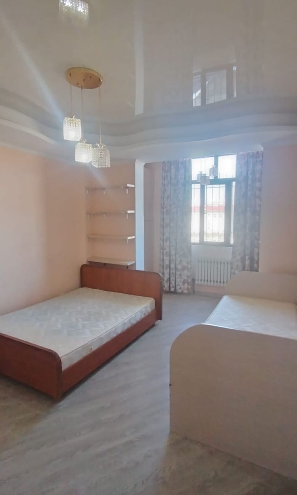 3 комнаты, 94 м², Джальская больница Элитка, 2 этаж, Старый ремонт