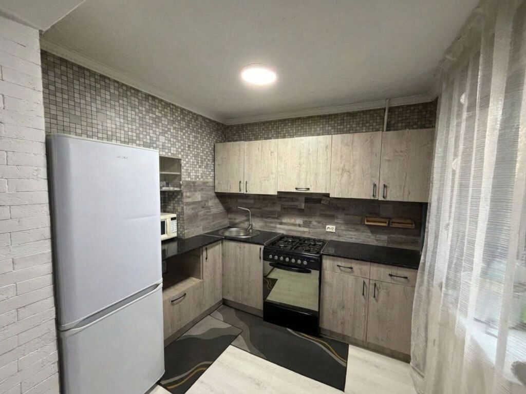 4 комнаты, 60 м², 3 соток, Бишкек, Агентство недвижимости: фото 3