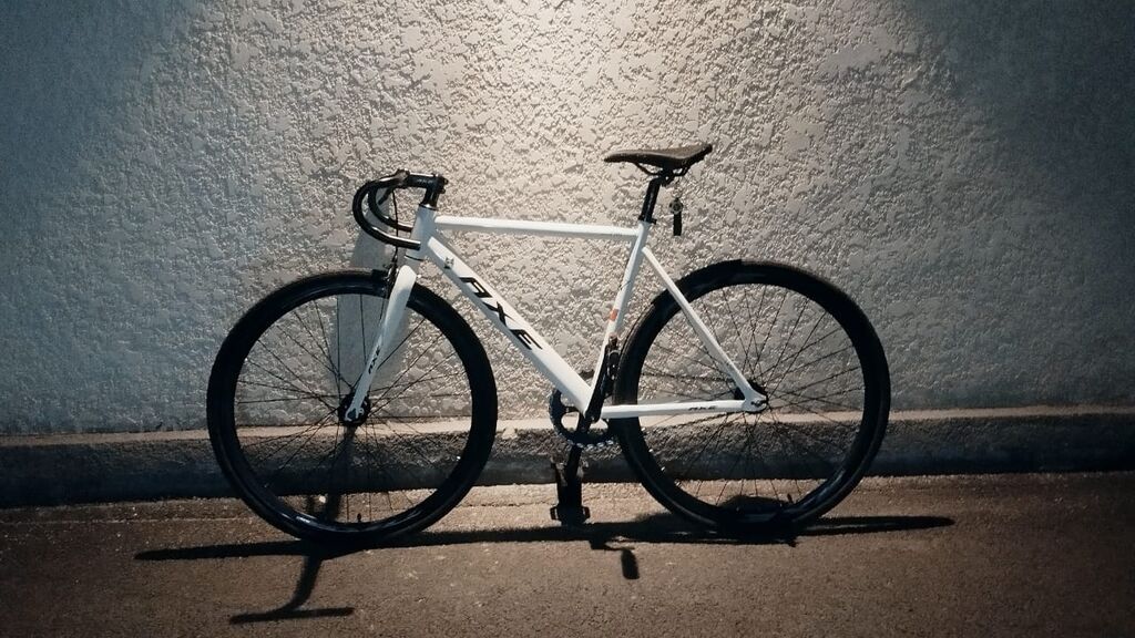 Фикс-байк (single speed) AXE, дорожный/трековый стиль - Рама и вилка: фото 3