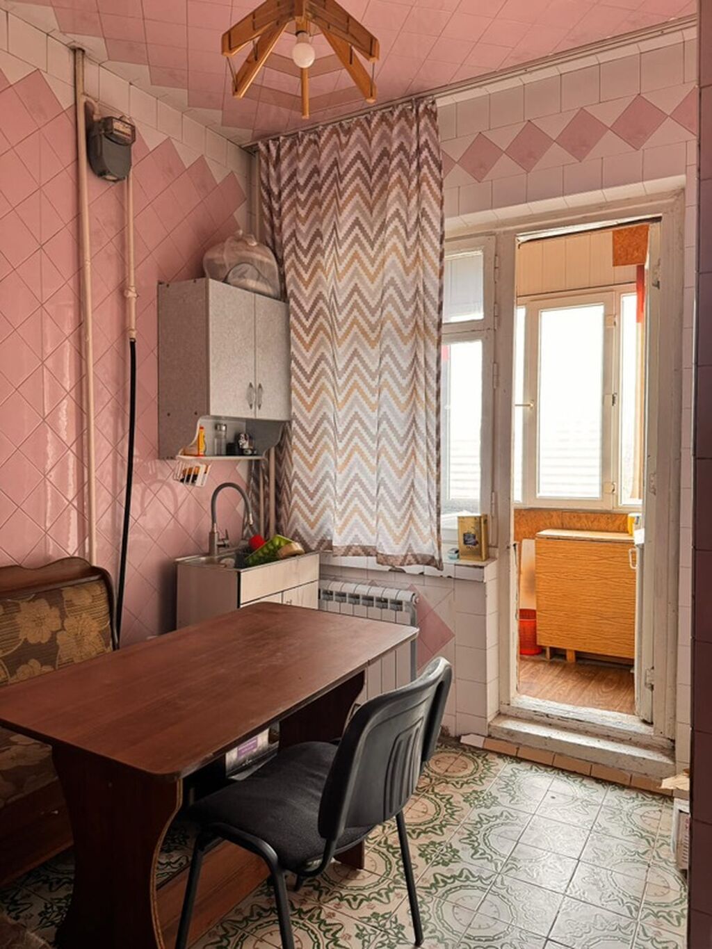 2 комнаты, 55 м², Аламедин-1 мкр 106 серия, 7 этаж, Старый ремонт: фото 4