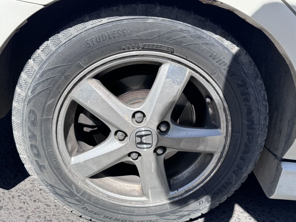 Комплект колес Honda на литых дисках 16" - Диски: оригинальные литые — фото 1