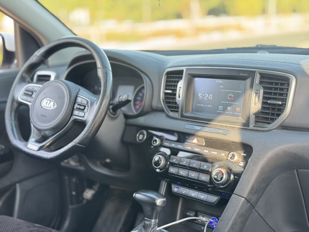 Kia Sportage: 2015 г., 2 л, Автомат, Дизель, Кроссовер: фото 8