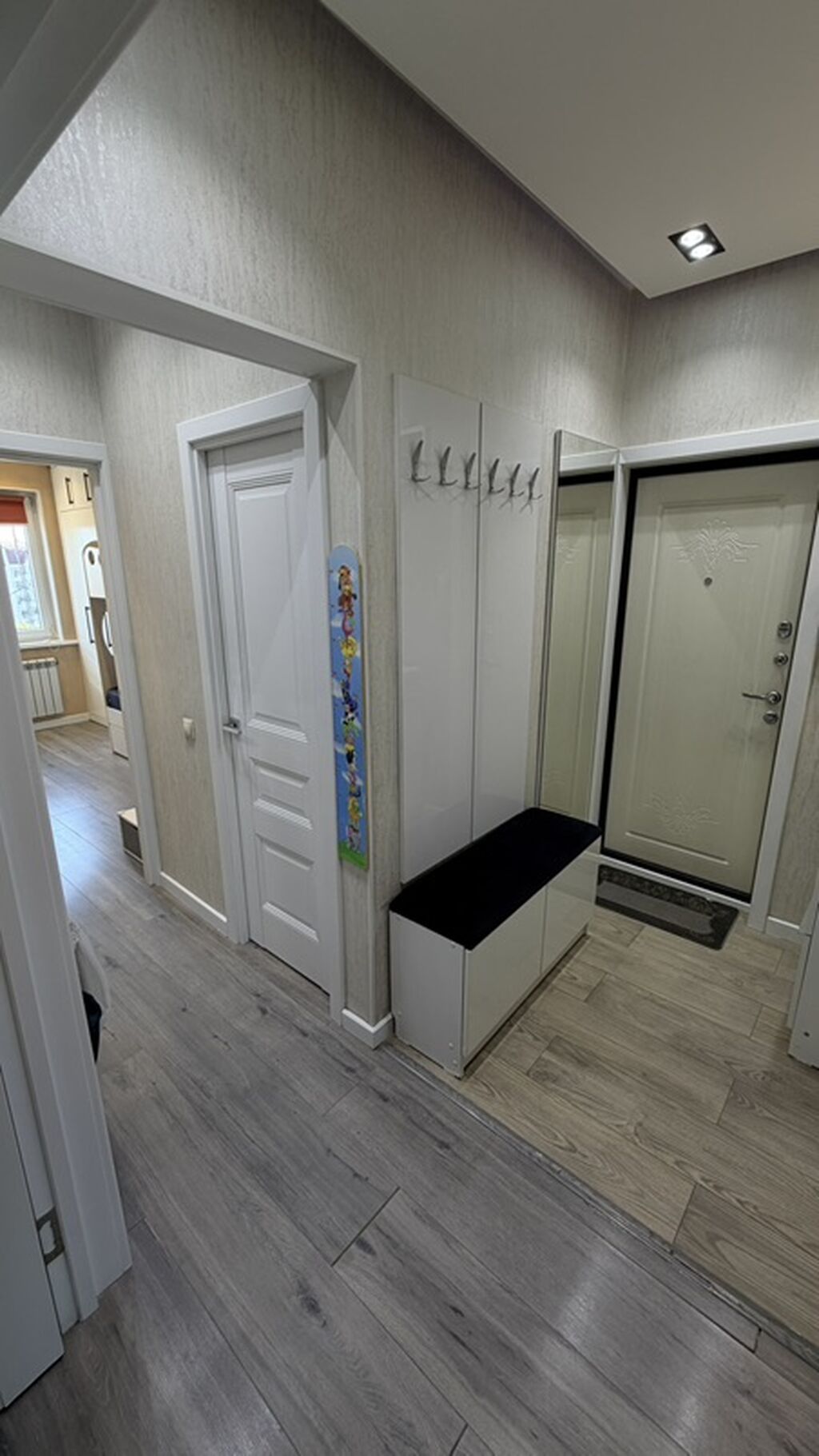 3 комнаты, 64 м², Вечерка 105 серия, 9 этаж, Евроремонт: фото 6
