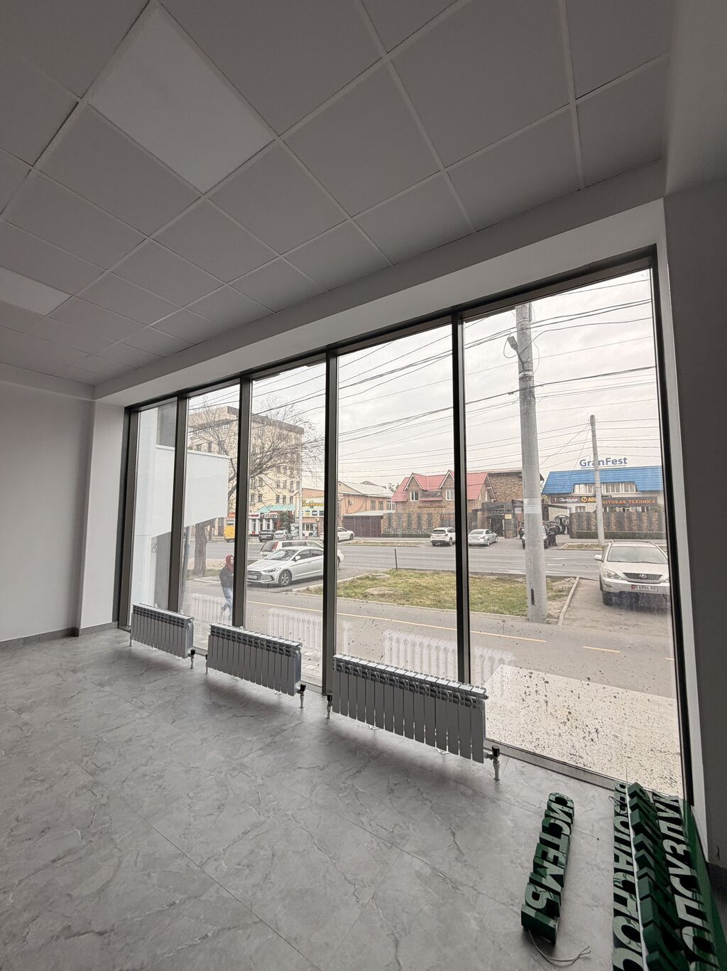 Срочно сдается 500 м2 2 этажа по 250 м2 Можно раздельно Под офис
