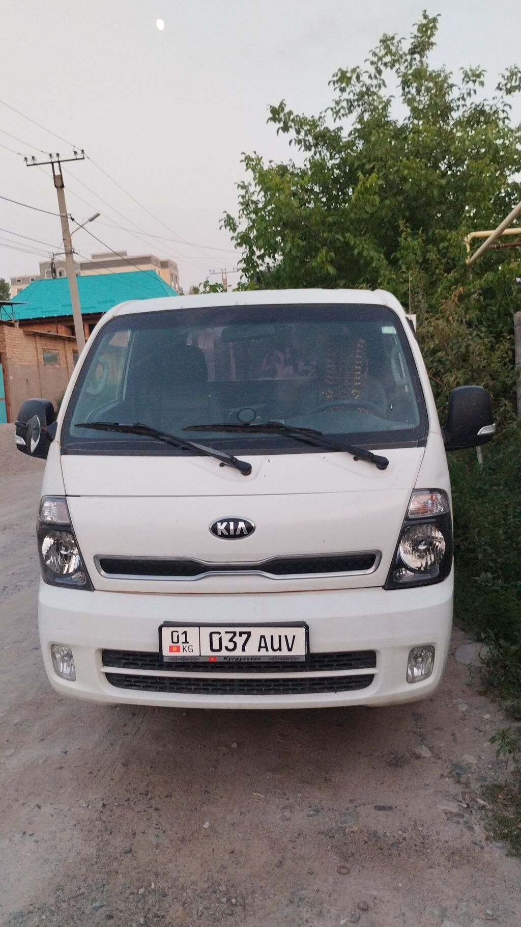 Kia BONGO: 2019 г., 2.5 л, Механика, Дизель, Бус — фото 6