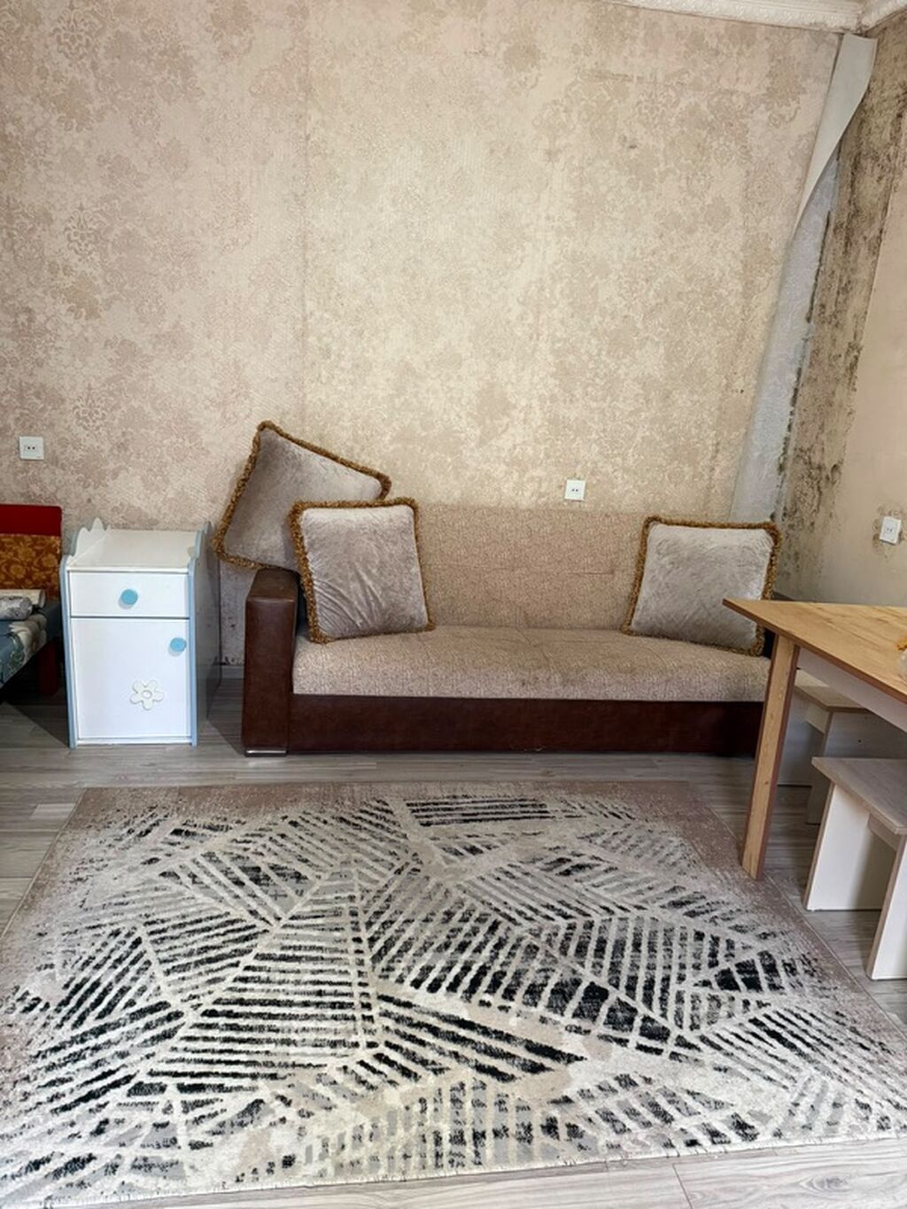 1 otaqlı, 28 kv. m, Orta təmir