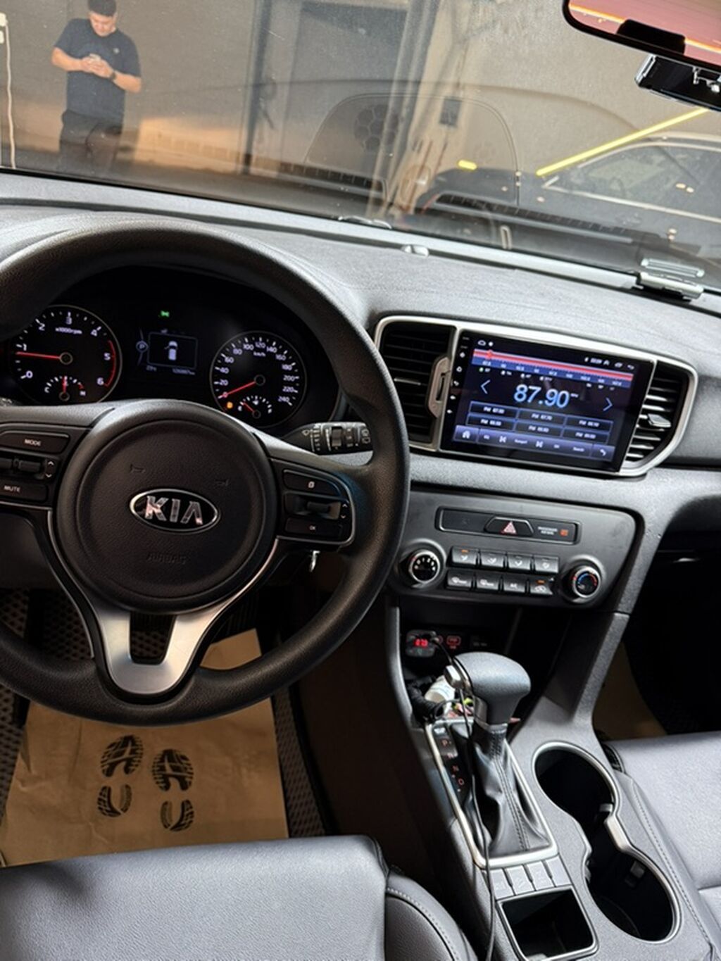 Kia Sportage: 2018 г., 2 л, Автомат, Дизель, Кроссовер: фото 3