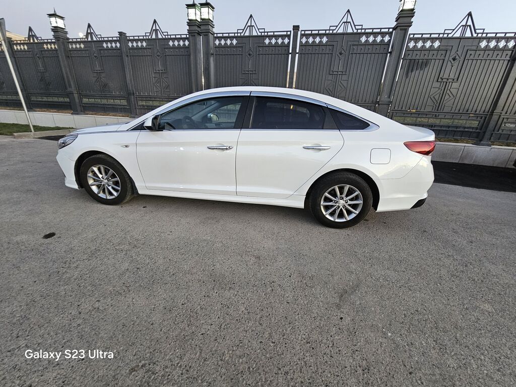 Hyundai Sonata: 2020 г., 0.2 л, Автомат, Газ, Седан: фото 2