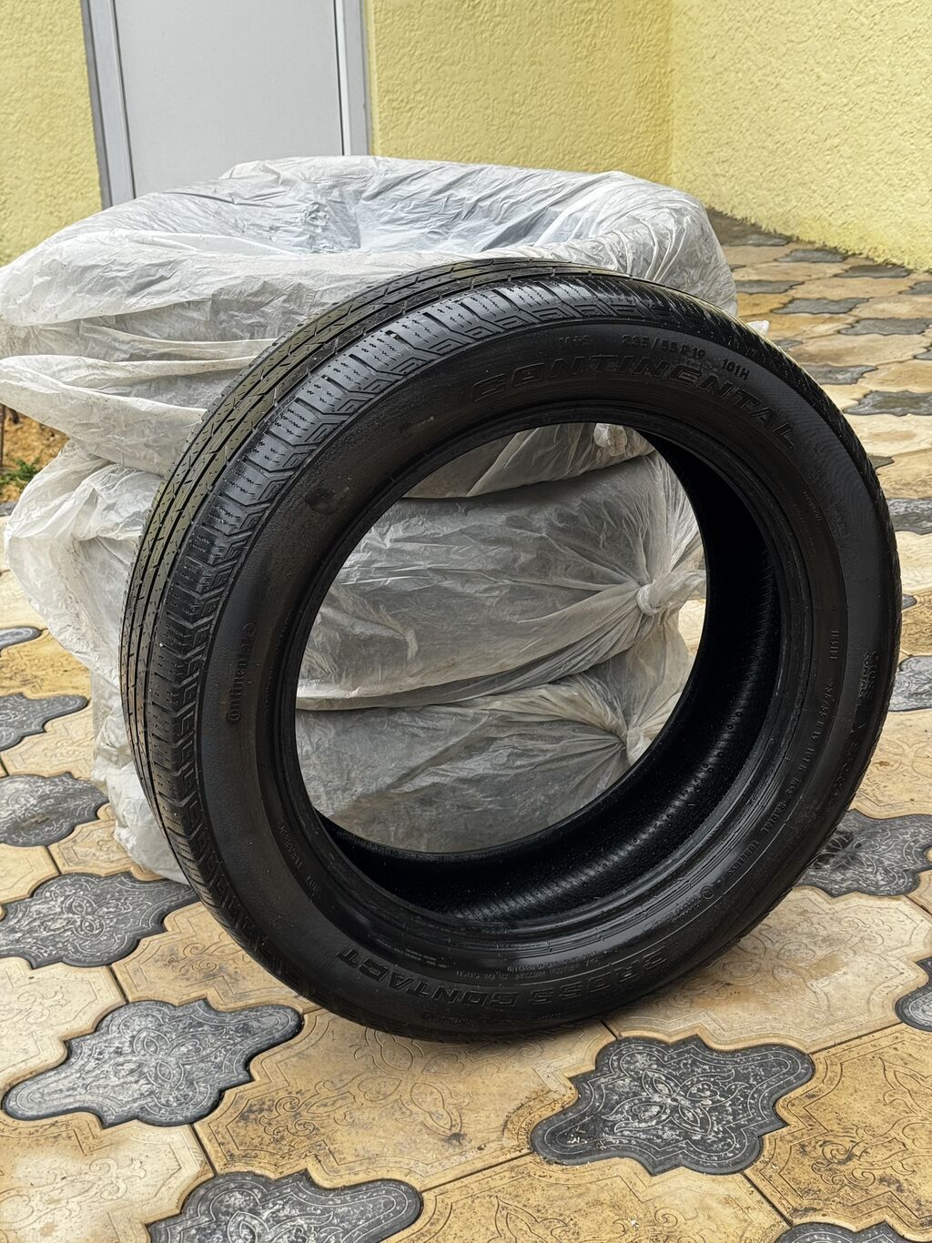 Шины 235 / 55 / R 19, Лето, Б/у, Комплект, США, Continental: фото 1