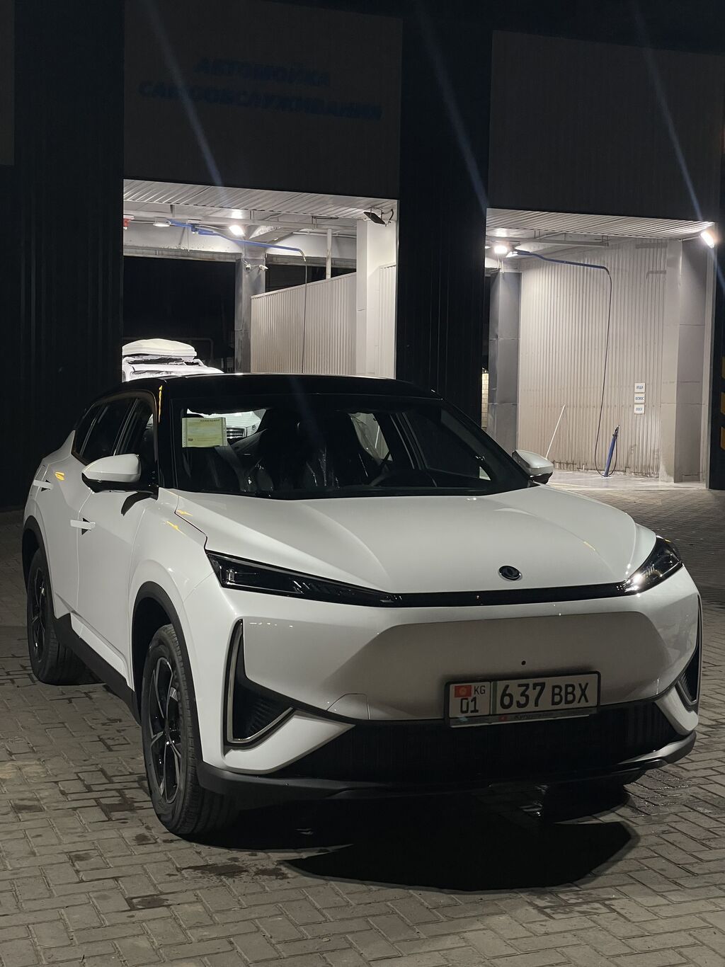 Dongfeng : 2026 г., Автомат, Электромобиль, Кроссовер: фото 1