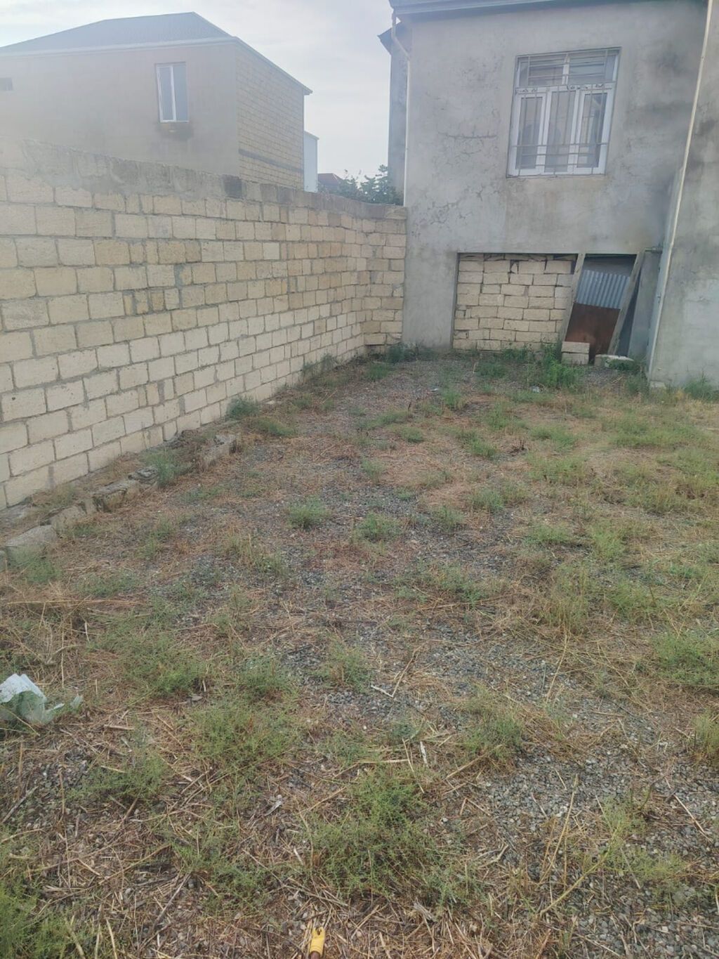 3 otaqlı, 100 kv. m, Orta təmir