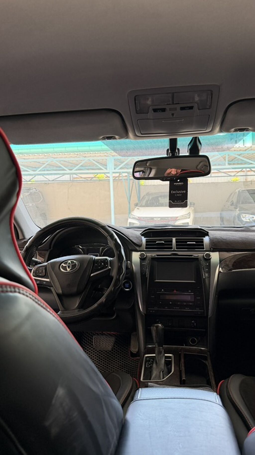 Toyota Camry: 2016 г., Автомат, Седан: фото 6