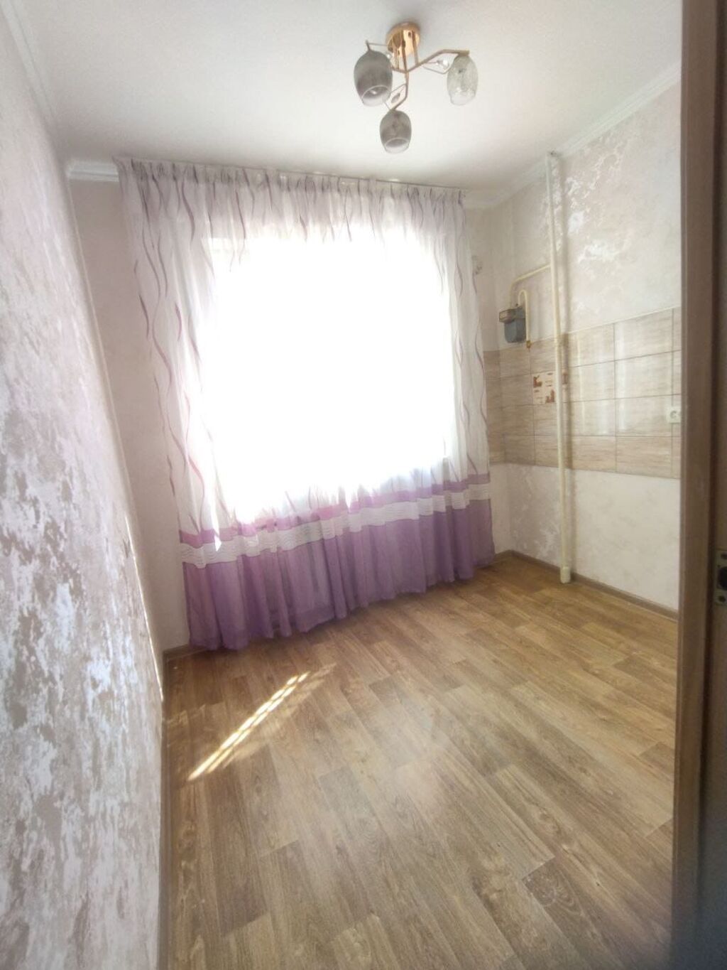 1 комната, 38 м², 3 мкр 104 серия, 3 этаж, Косметический ремонт: фото 3