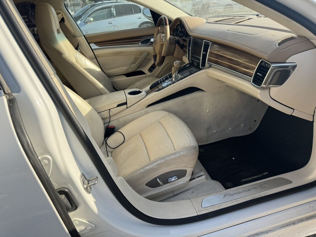 Porsche Panamera S: 2011 г., 4.8 л, Автомат, Бензин, Лифтбек: фото 7