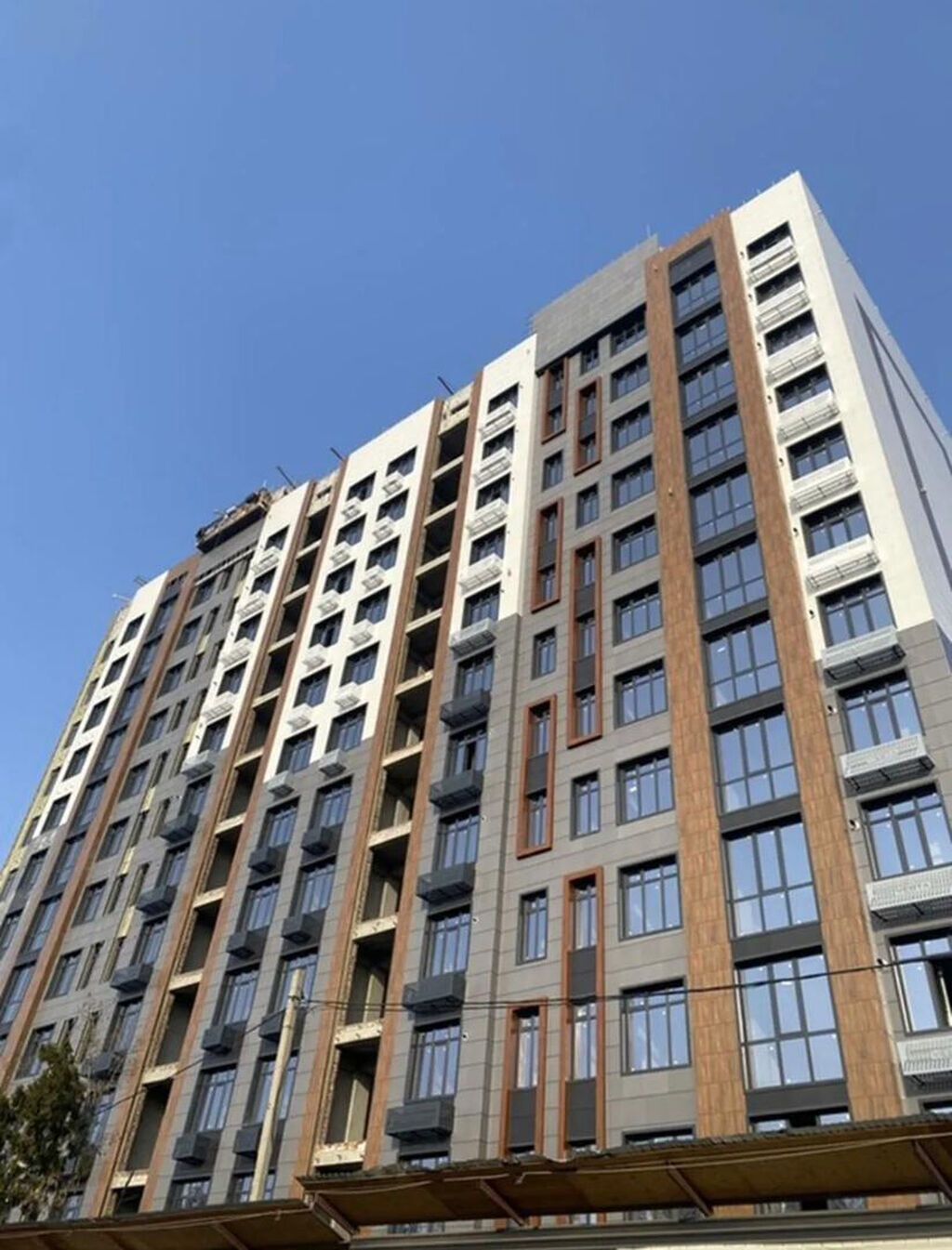1 комната, 50 м², Элитка, 7 этаж, ПСО (под самоотделку) — фото 2