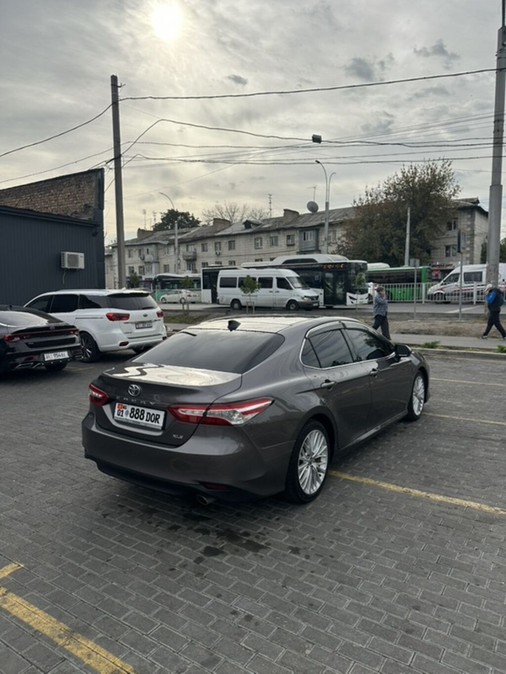 Toyota Camry: 2020 г., 2.5 л, Автомат, Бензин, Седан: фото 3