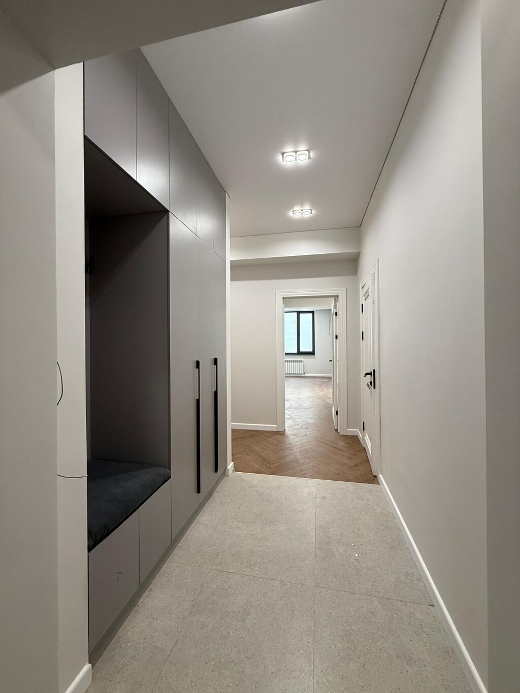 3 комнаты, 82 м², Элитка, 11 этаж, Евроремонт: фото 1