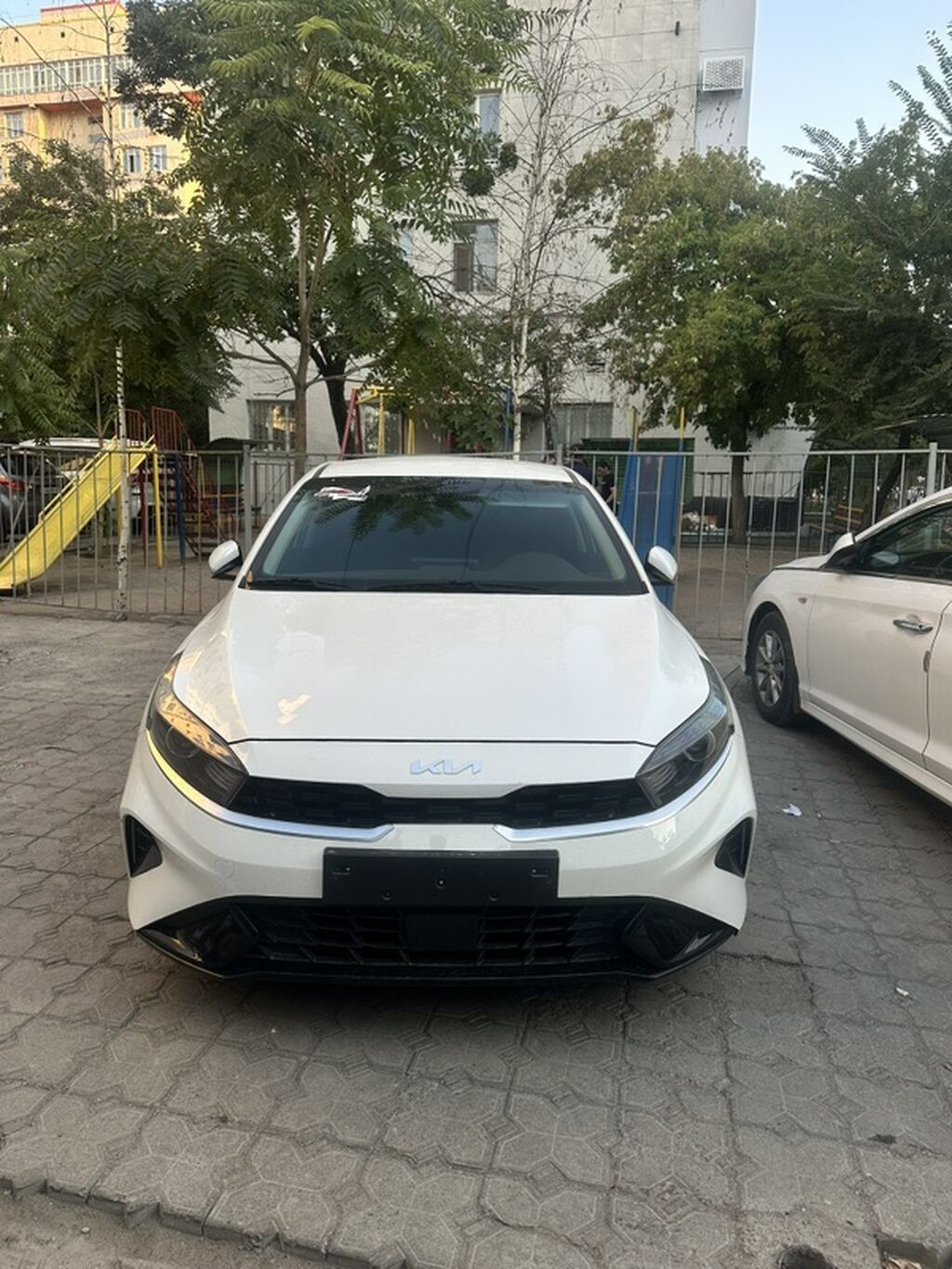 Kia Cerato: 2022 г., 1.6 л, Автомат, Бензин, Седан: фото 2