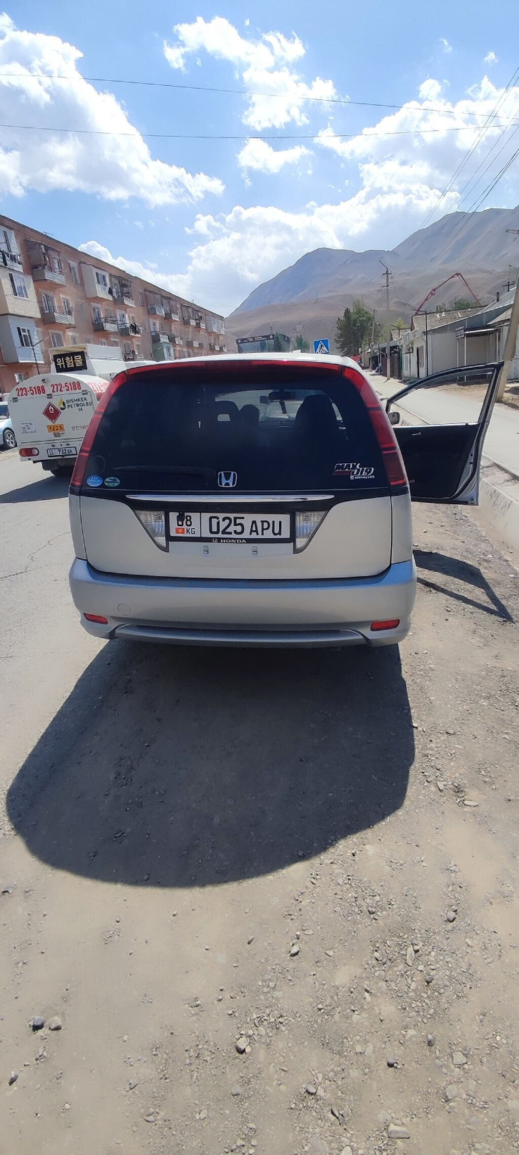 Honda Stream 2003 г., 2 л, автомат: фото 2