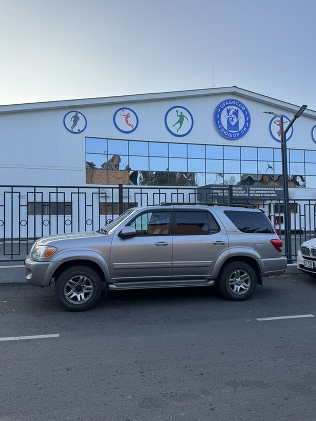 Toyota Sequoia: 2006 г., 4.7 л, Автомат, Бензин, Внедорожник: фото 2