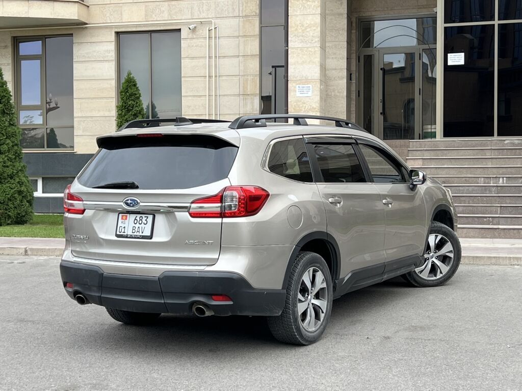 Subaru Ascent: 2018 г., 2.4 л, Автомат, Бензин, Кроссовер: фото 4