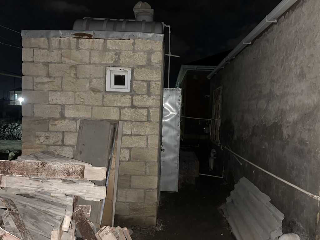 3 otaqlı, 90 kv. m, Orta təmir