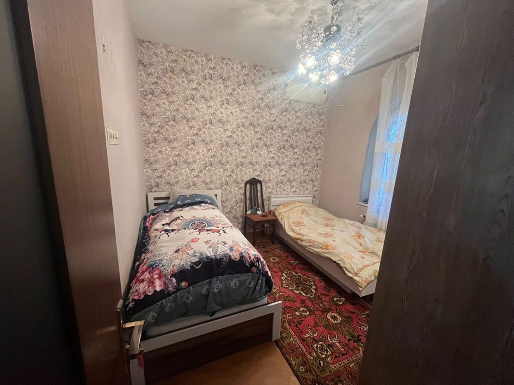 Binəqədi qəs. 4 otaqlı, 108 kv. m, Kredit yoxdur, Yeni təmirli