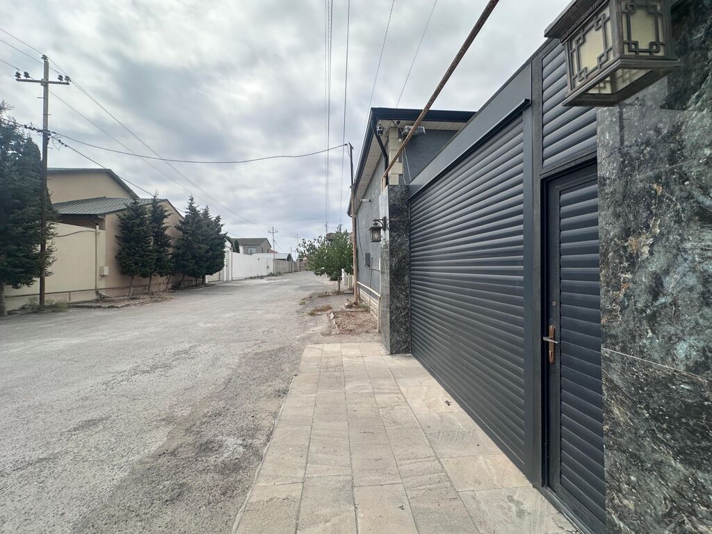 4 otaqlı, 140 kv. m, Kredit yoxdur, Yeni təmirli