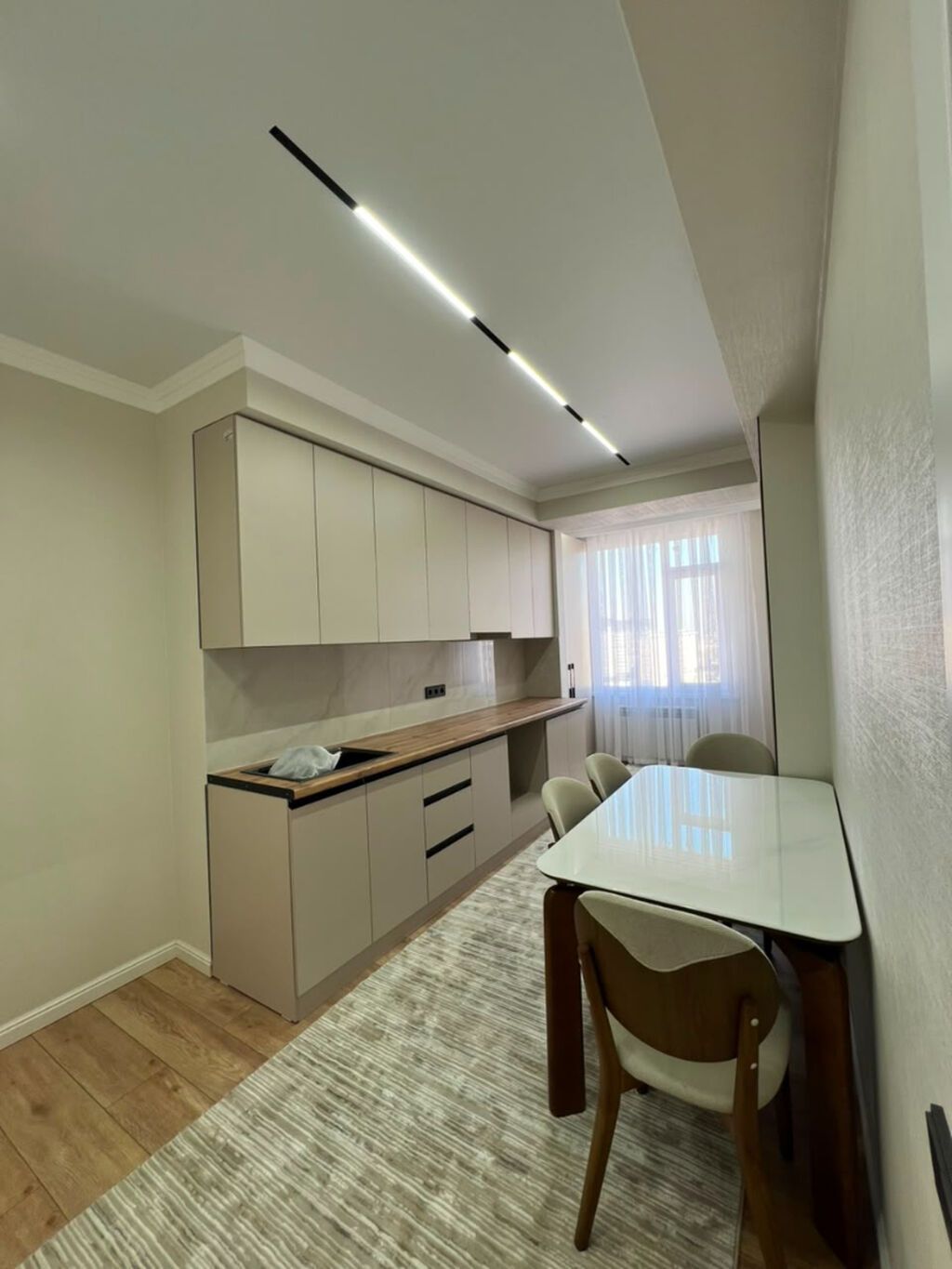 1 комната, 43 м², Асанбай мкр Элитка, 12 этаж, Дизайнерский ремонт: фото 1