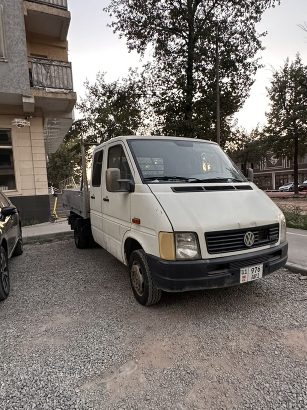 Volkswagen LT TDI — бортовой грузовик с двойной кабиной. Самосвал: фото 8