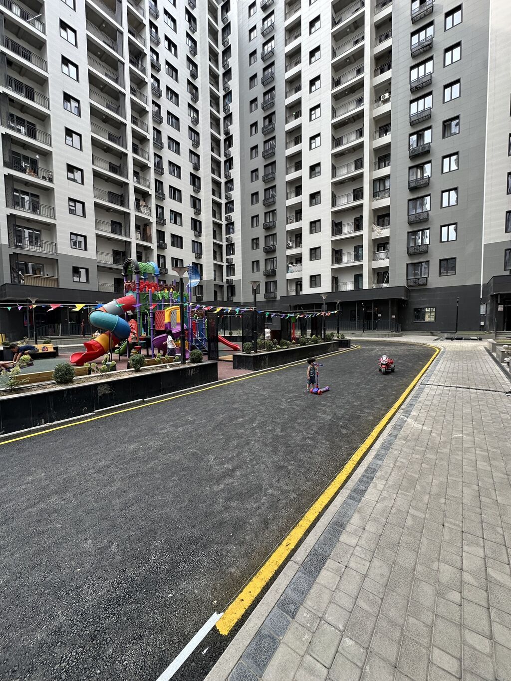 3 комнаты, 90 м², Элитка, 12 этаж, Дизайнерский ремонт: фото 2