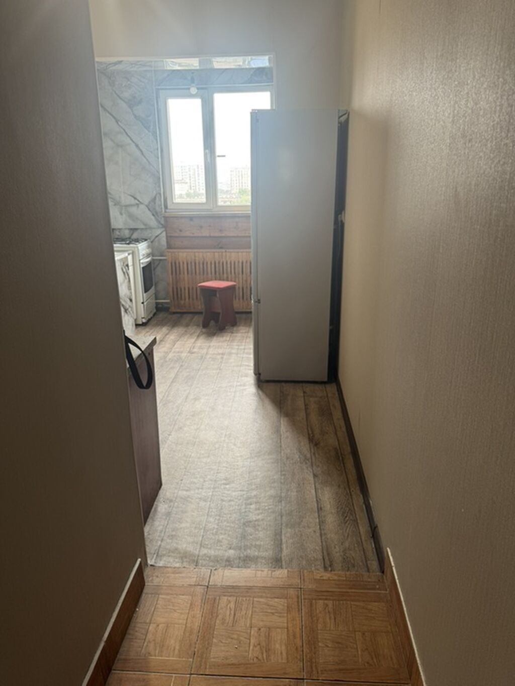 3 комнаты, 61 м², 105 серия, 9 этаж, Свежий ремонт: фото 8
