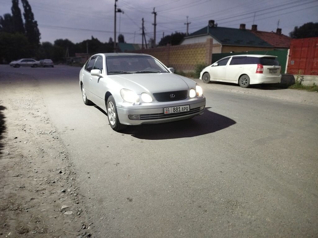 Lexus GS: 2001 г., 3 л, Автомат, Газ, Седан: фото 2